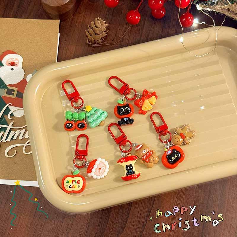 Cartoon Xmas Santa Claus Keychain Resin Gingerbread Man Elk Snowman Pendant Charms Couple Bag Hanging Decoration Christmas Gift