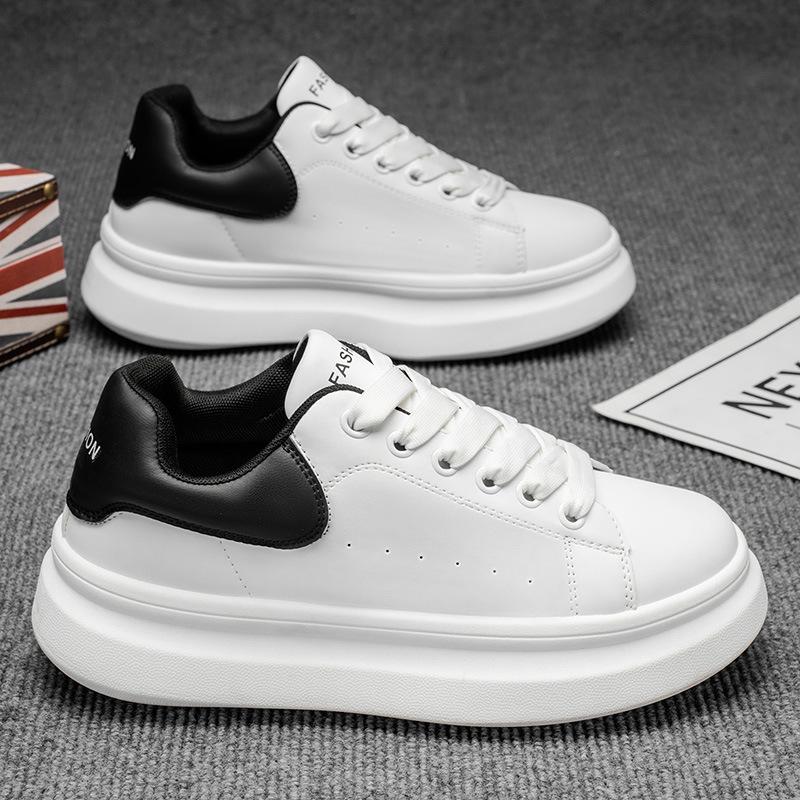 Black and white shock-absorbing sports shoes street shooting thick-soled heightening casual board shoes