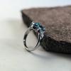 Серебряное кольцо с мистик топазом 3.492ct, вес изделия 3,47 гр (2203773)
