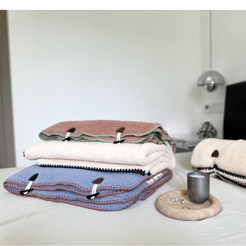 Original Multifunctional Portable Blanket Office Nap Air Conditioning Blanket Shawl Car Pillow Quilt Blanket Dual Use