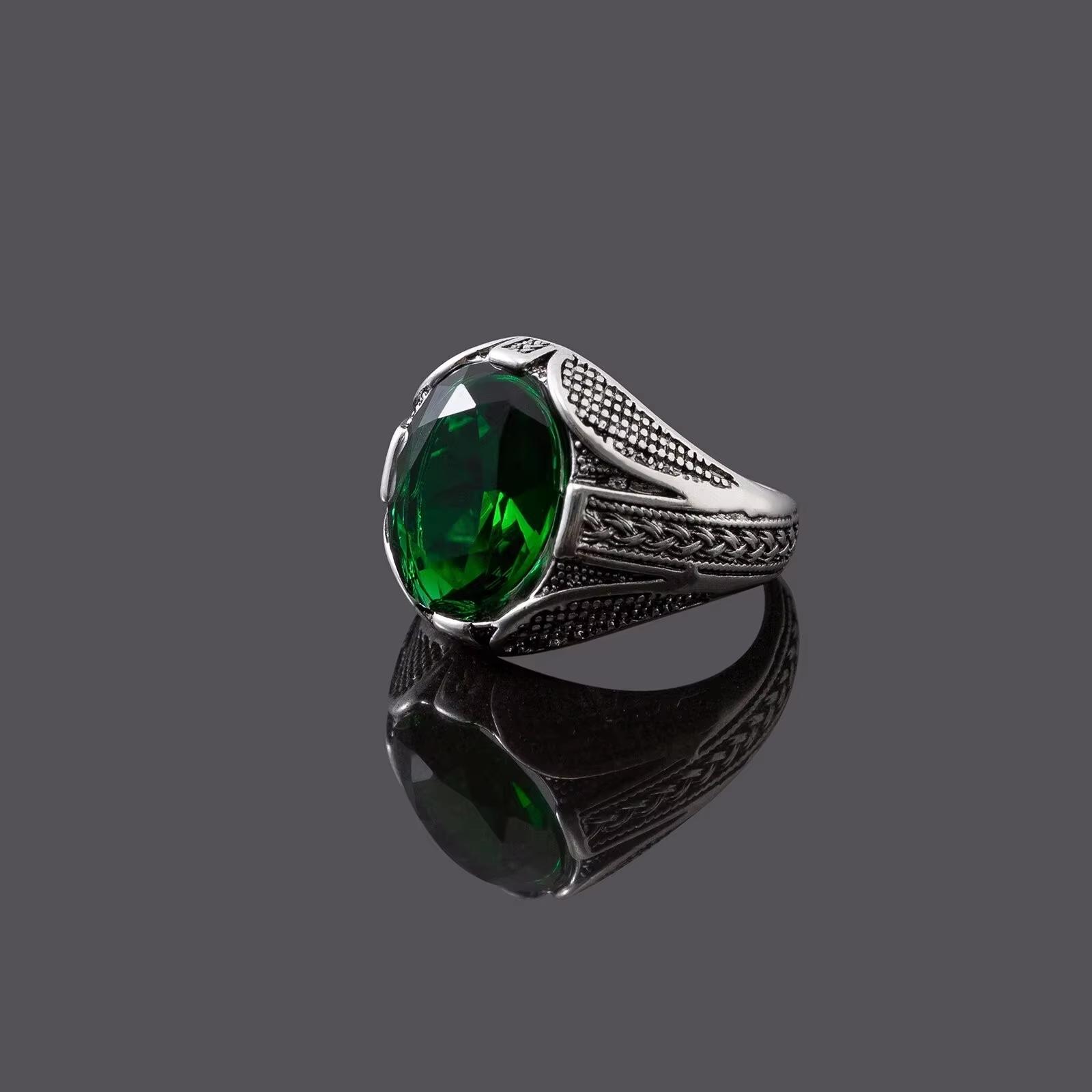 

Fashion Green Crystal Men s Pattern Ring Retro Personality Turkish Style Party Jewelry Accessories 8 зелёный