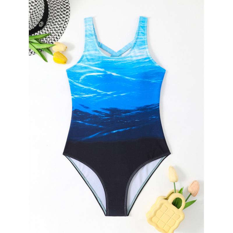Gradient Color One-Piece Swimsuit: Fashionable, Sporty, Conservative Beachwear for Women (2026 Edition)
