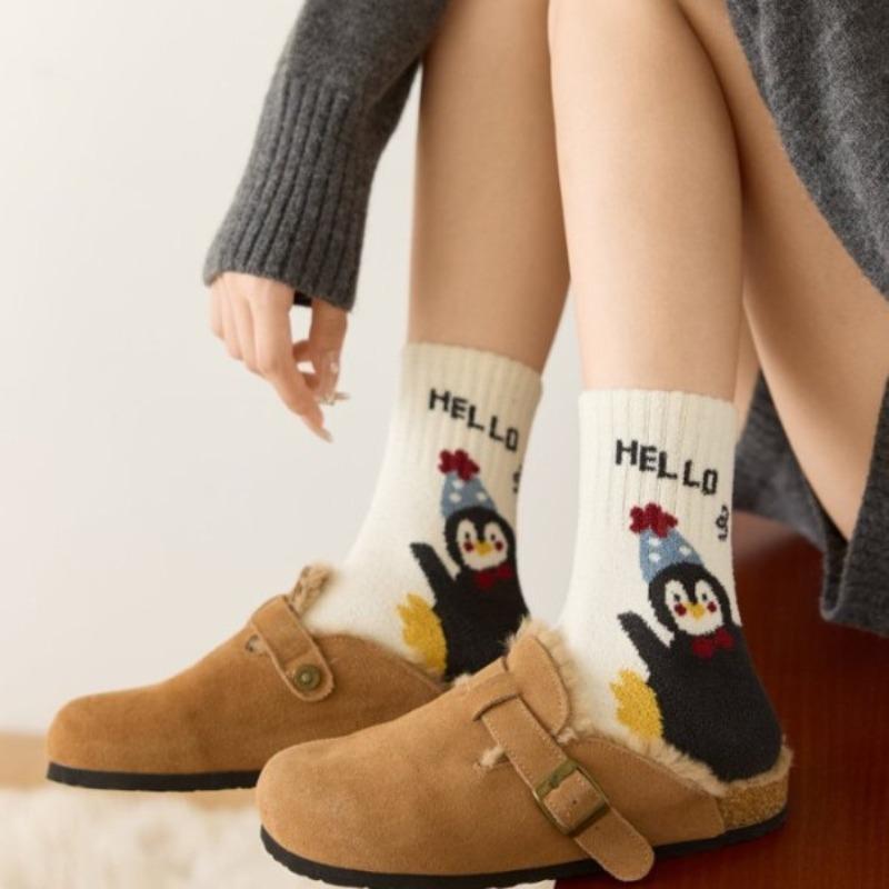 Autumn and Winter Socks, Women's Double-sided Fleece Little Penguin Women's Socks, Cute Cartoon Warm Home Warm Floor Socks, Sleep Socks