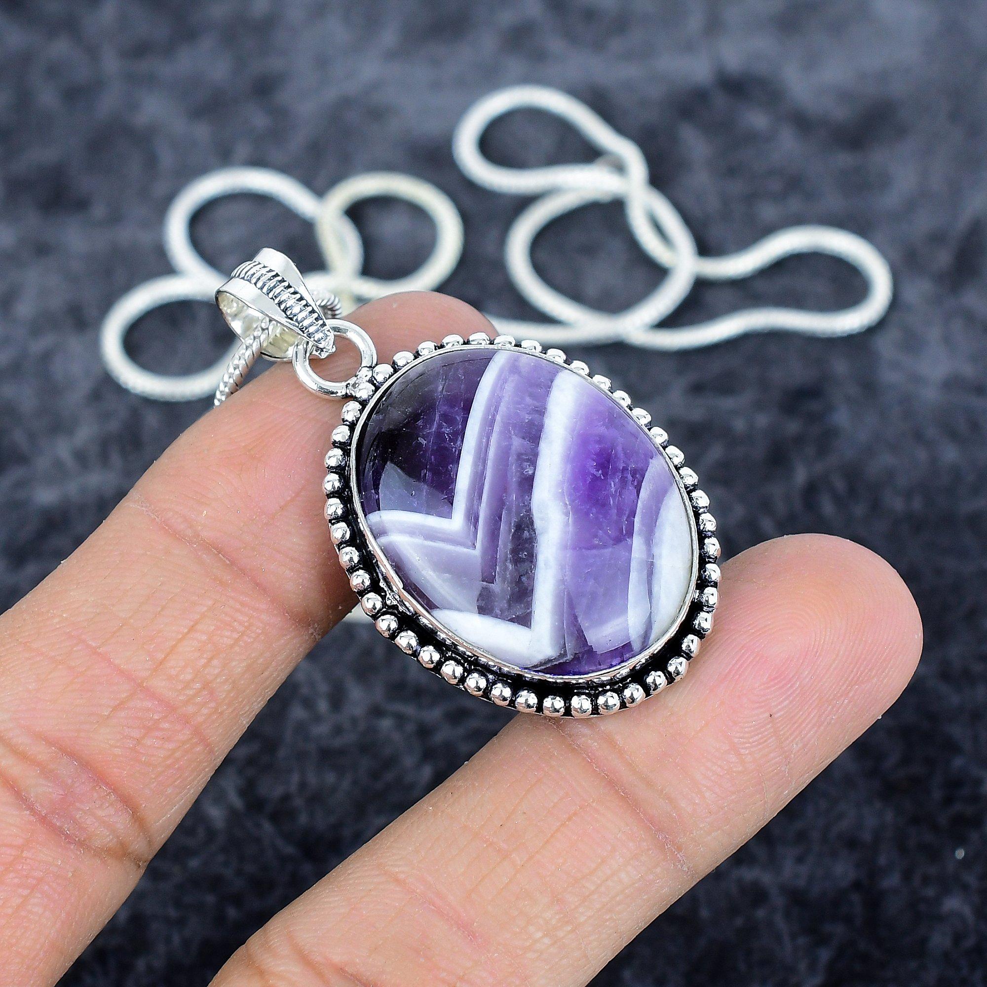 

Chevron Amethyst Gemstone 925 Sterling Silver Jewelry Pendant 1.89 M-2903