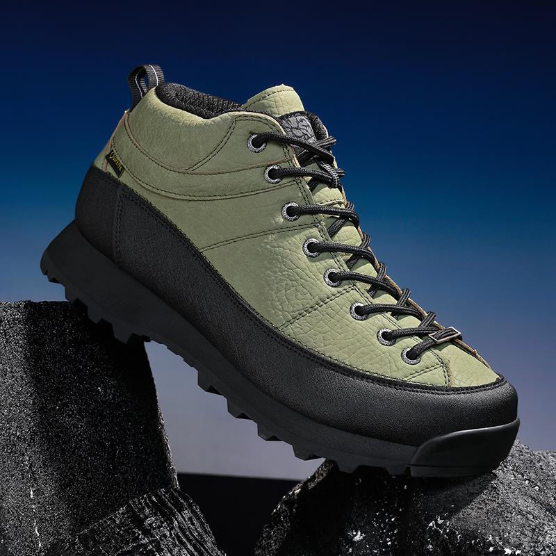Мужские стильные уличные походные ботинки Износостойкие треккинговые кроссовки с плюшевой теплой подкладкой для зимы Мужская обувь 39 23290₽