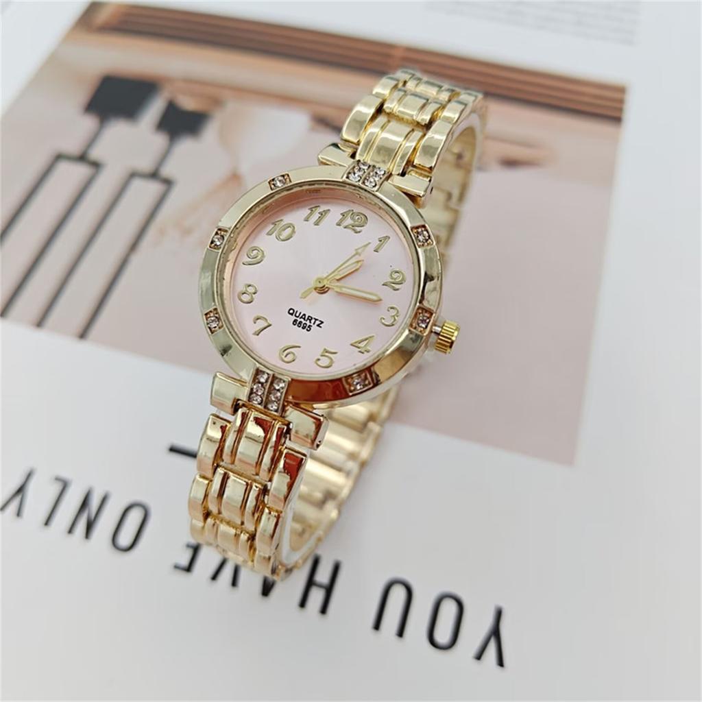 Women Fashion Leather Watch