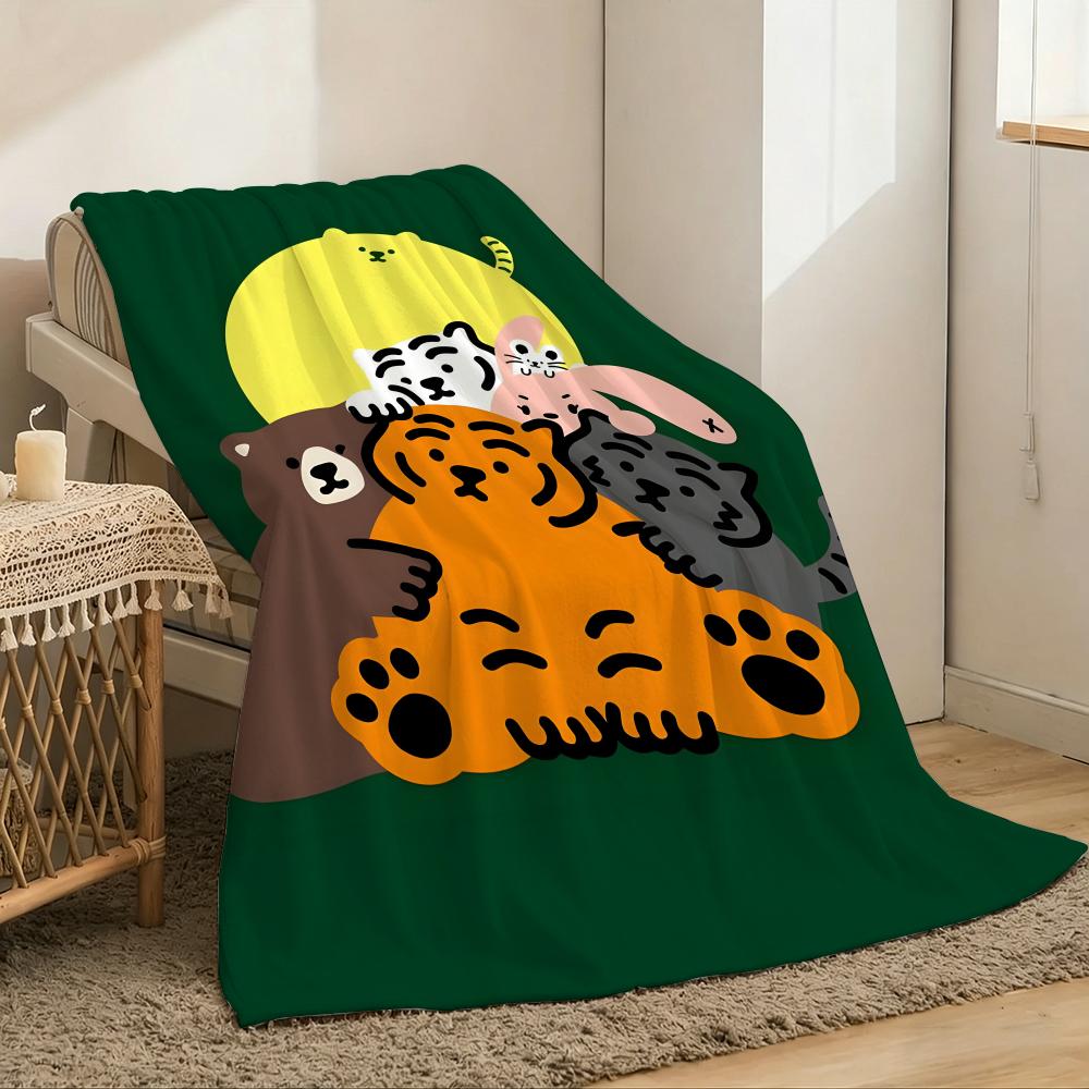 MUZIK TIGER Throw Lightweight 240g Flannel Blanket Soft Skin-friendly for Summer Cooling 75x90cm