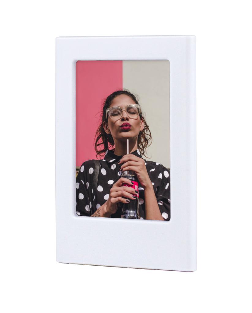 1Pack 3 Inches Blank Photo Frame Acrylic Refrigerator Magnetic Frame Mini Magnetic Refrigerator Photo Picture Frames Display Frame