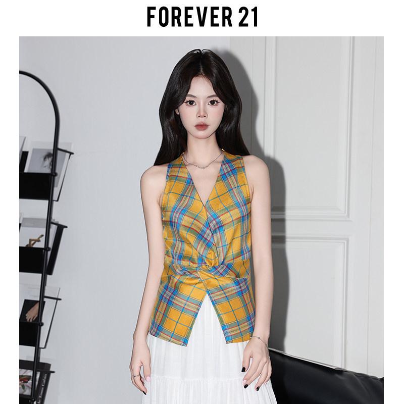 

Forever21 Sweet & Spicy Plaid V-Neck Halter Crop Top for Women, Summer 2025 Medium