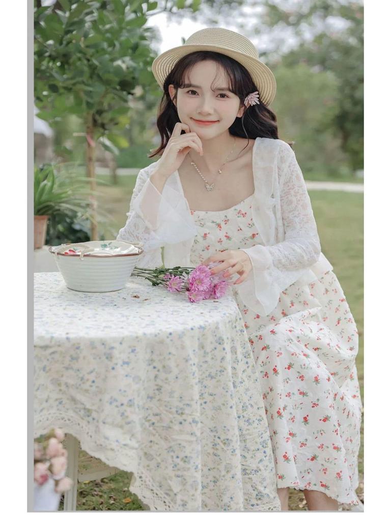 Fresh and Sweet Lace Sunscreen Cardigan & Camisole Dress Shawl for Women - Summer Age-Reducing Temperament