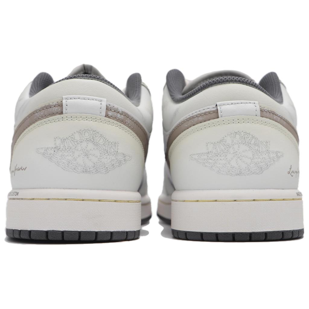 Jordan Air Jordan 1 Abrasion Resistant Low top Vintage Basketball Shoes Women's Jazz White 553560-044(Team24-)