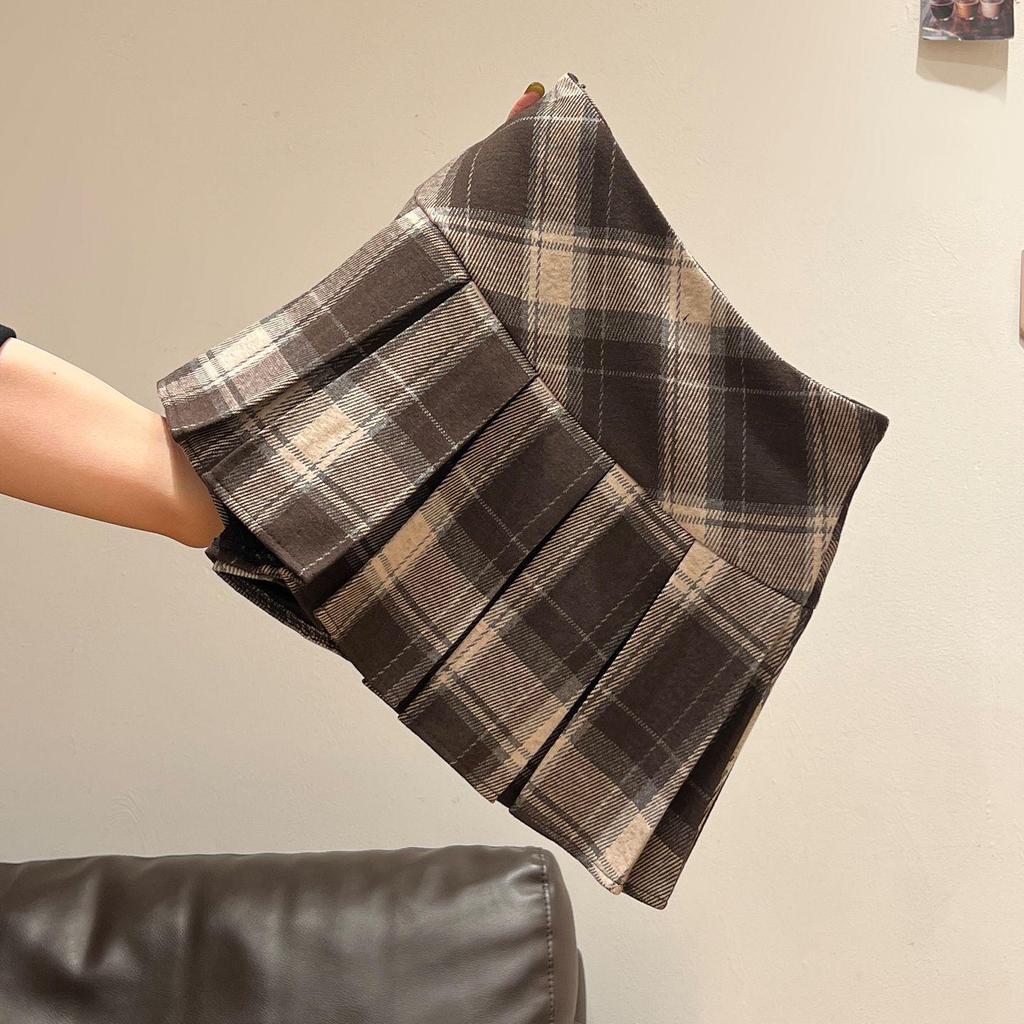Women's Retro Plaid Pleated Skirt - College Style Mini for Autumn/Winter