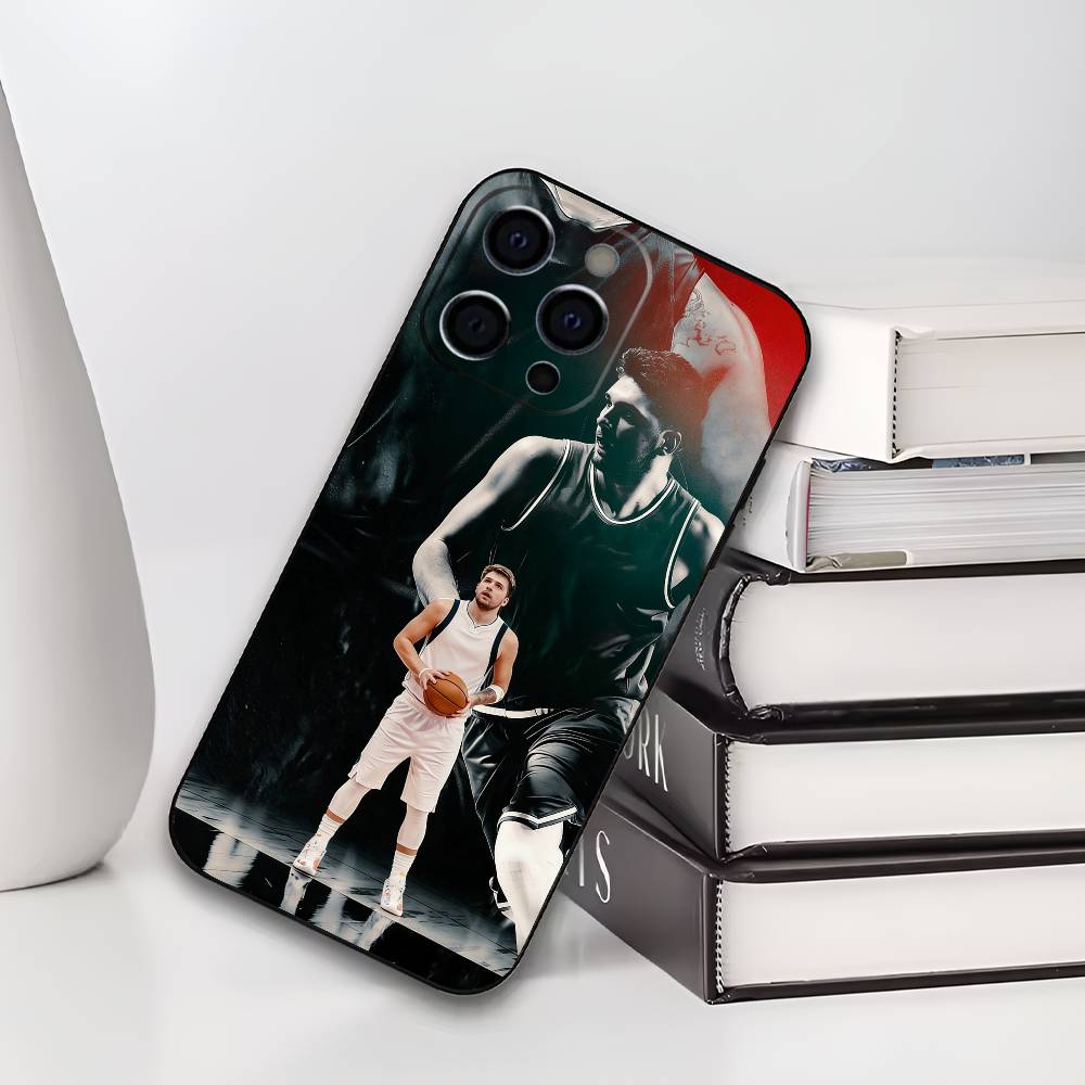 L-Luka D-Doncic 77 Phone Case For iPhone 17,16,15,14,13,12,11 Plus,Pro Max,XS,Soft Black Cover