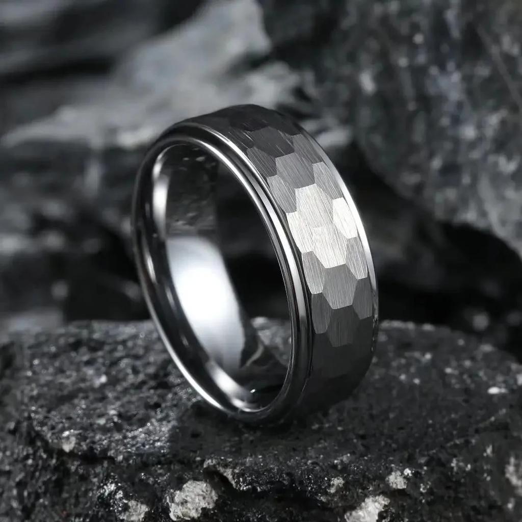 Fashion 8mm Silver Color Stainless Steel Rings For Men Hammered Hexagon Pattern Men Engagement Ring Anniversary Jewelry Gifts