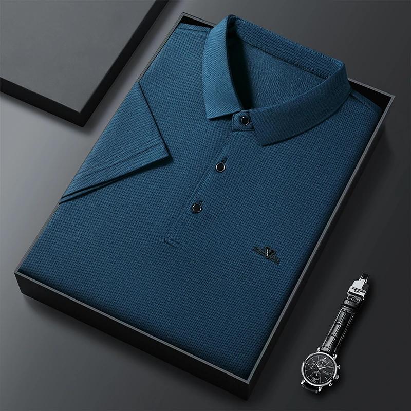 Nová pánská business casual košile s krátkým rukávem s odznakem, jednobarevná polokošile, módní, prodyšná, pohodlná, všestranný top