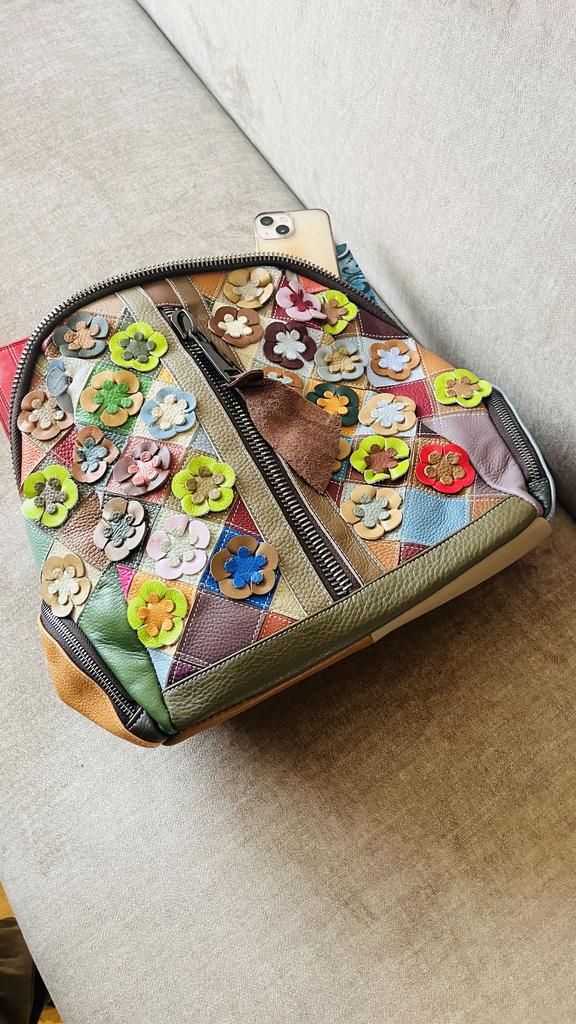 Damen Leder Patchwork Rucksack – Blumen-Design