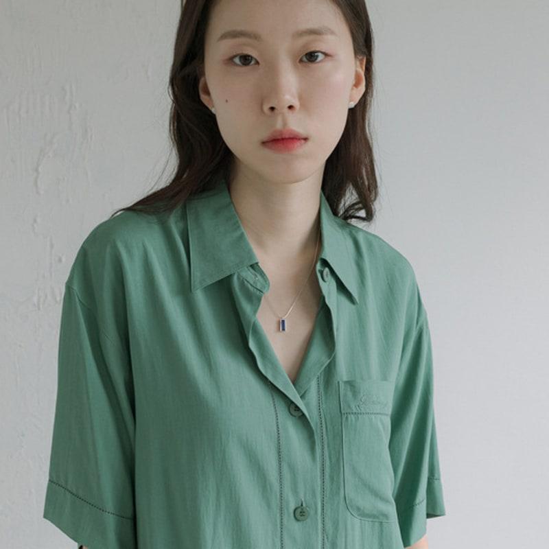 Pinaf Rectangle Necklace _blue