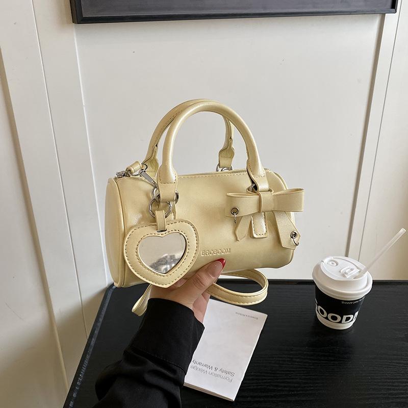 Roztomilá válcová taška dámská 2025 nová móda přenosná růžová taška polštář jednoduchá přes rameno messenger dámská taška