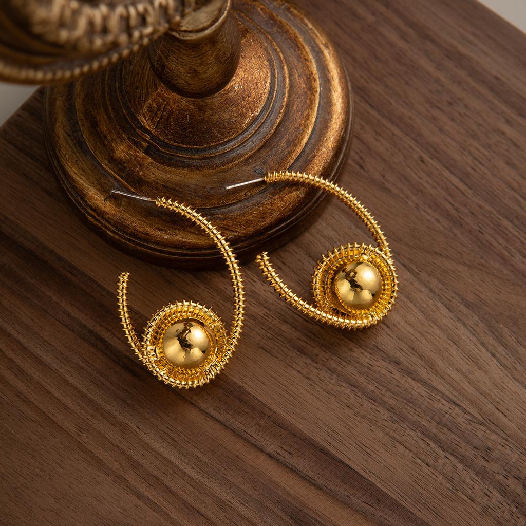 Unique and Exaggerated Metal Earrings for Women with Fashionable and High-grade Design - Stand Out In Parties