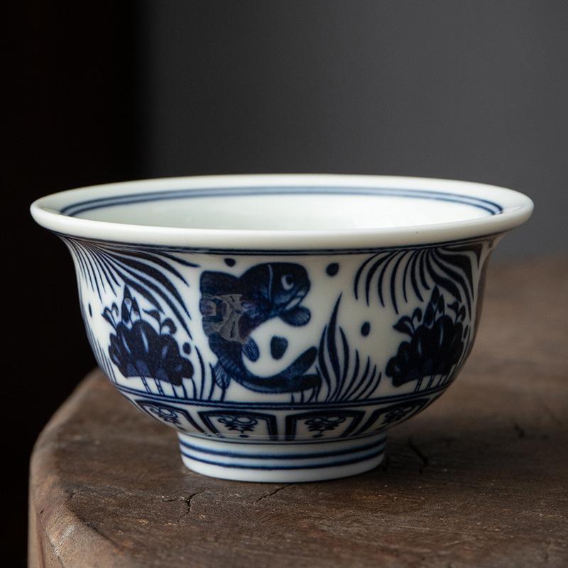 Ceramic Blue and White Underglaze Large Master Single Tasting Kung Fu Tea Bowl Retro Handheld Cup Wholesale