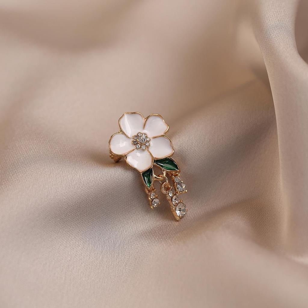 2026 High-End Butterfly Brooch: Elegant Summer Accessory for Shirts and Suits