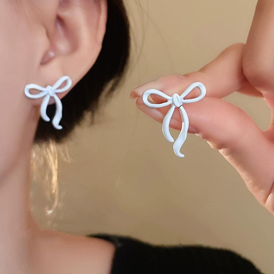 Spray Painted Bow Earrings with A Light Luxury High-End Feel Simple Exquisite Earrings Sweet Fashionable New Earrings Jewelry