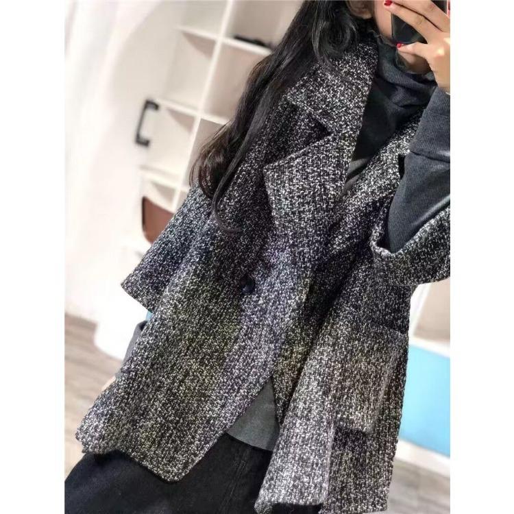 Fashionable Hong Kong Style Woolen Coat for Autumn and Winter, Loose-Fitting with Suit Collar Knitted Overcoat