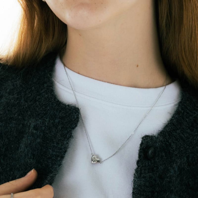 Pearlymore Logo Heart Daily Necklace_PM24N001WT