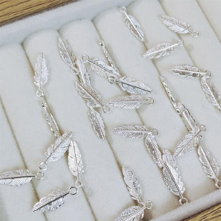 50Pcs Feather Charm Hanging Pendant For Craft Project Necklace Jewelry Making Ethnic Costume And Clothing Decoration