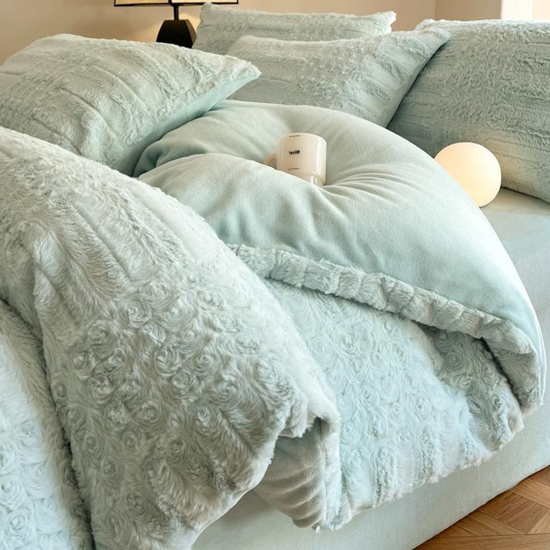 

Imitation Rabbit Plush Bed Four-Piece Set Thickened Milk Plush Bed Sheet Bed Hat Coral Plush Quilt Cover Bedding 1.2m 3pcof sheet - 150x200cm quilt core
