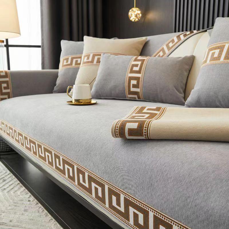 Luxury Cloud Pattern Sofa Towel Gold Edge Chinese Solid Color Thicken Chenille Sofa Cover Anti-slip Couch Covers for Living Room