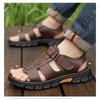 Large Breathable and Versatile Beach Shoes with Thick Soles and Anti Slip Design for Men In Summer. New Casual Sandals for Men with Exposed Toes