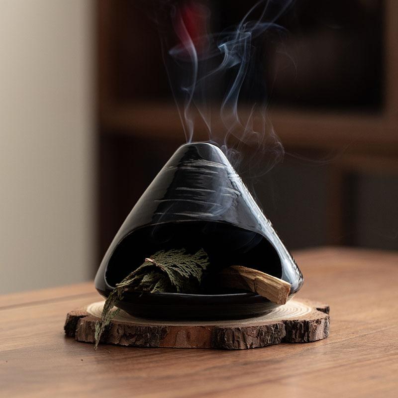 Ceramic Chiminea Incense Burner Handmade Aromatherapy Fireplace Minimalist Home Decor Decoraton for Meditation Yoga Living Room