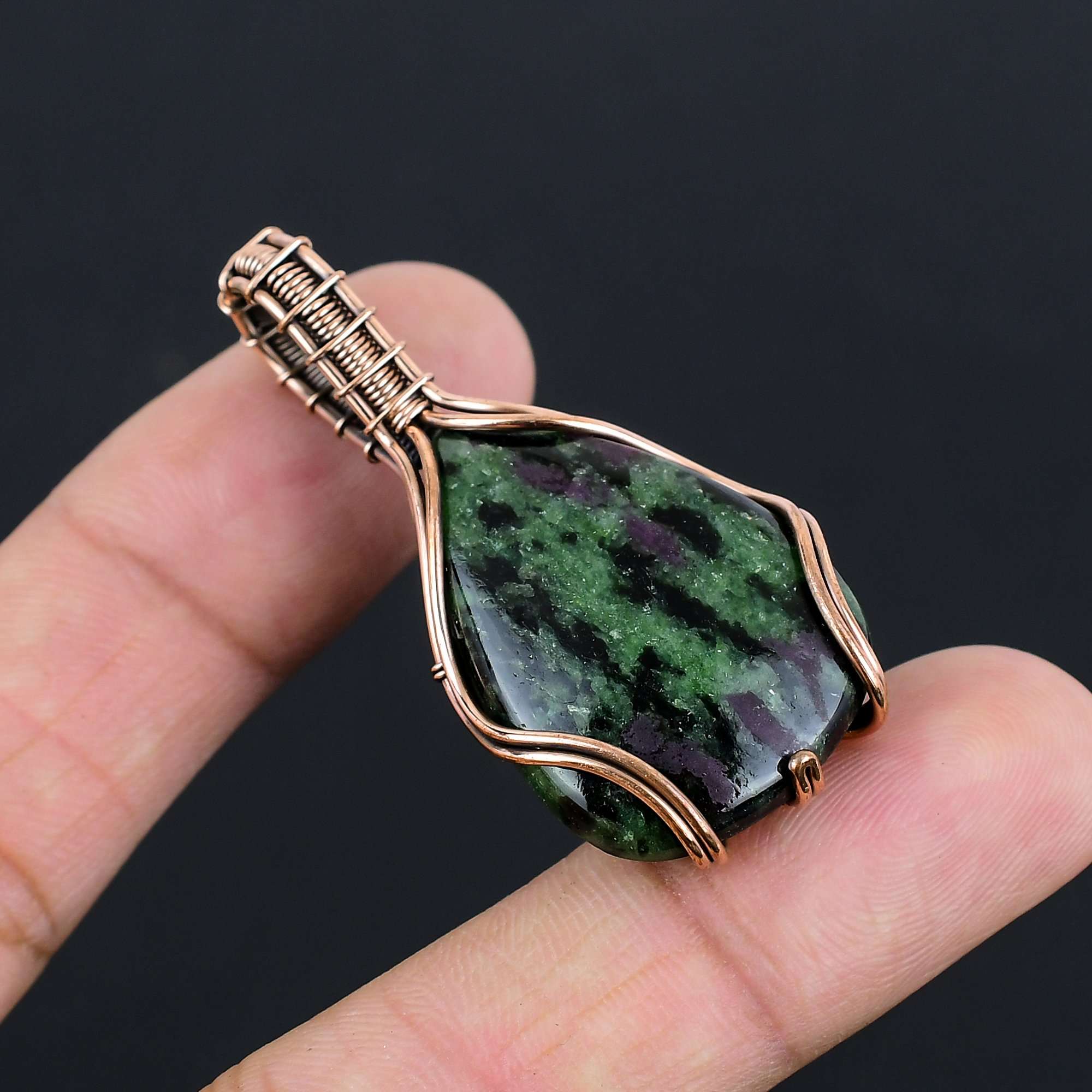 

Подвеска из драгоценного камня рубин цоизит | Обернутая оксидированная медная проволока | Ожерелье с подвеской | Подвеска из меди ручной работы, ювелирное украшение в подарок для нее/негоLC-314