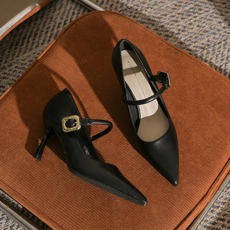 

Fashion pointed black thin heel women s high heels, new sexy light mouth versatile metal buckle single shoes 34