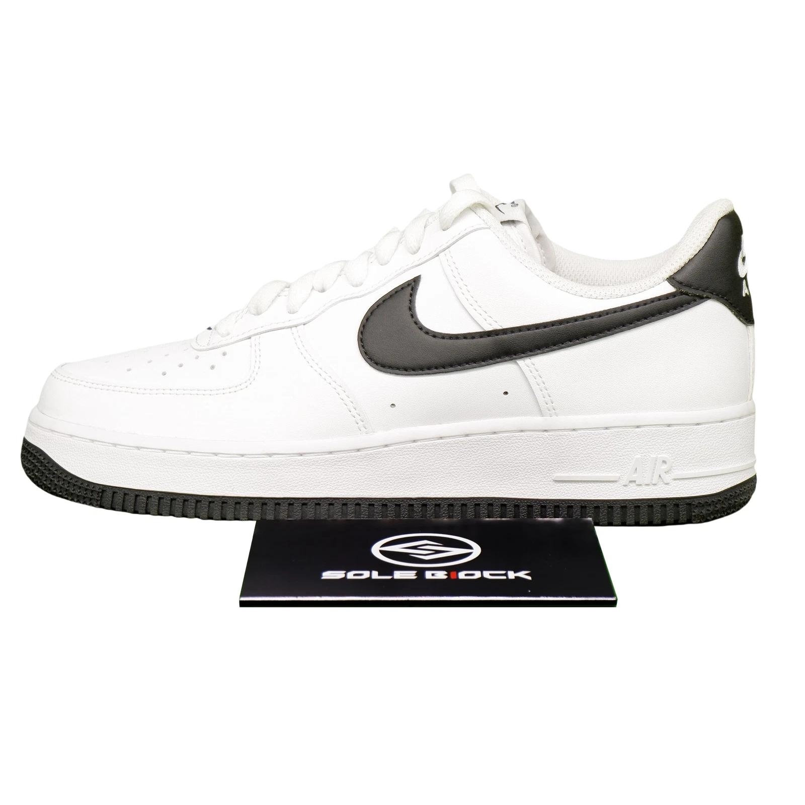

Nike Air Force 1 07 Белые Черная подошва FQ4296-101 Мужские размеры EU 40 чёрный/белый
