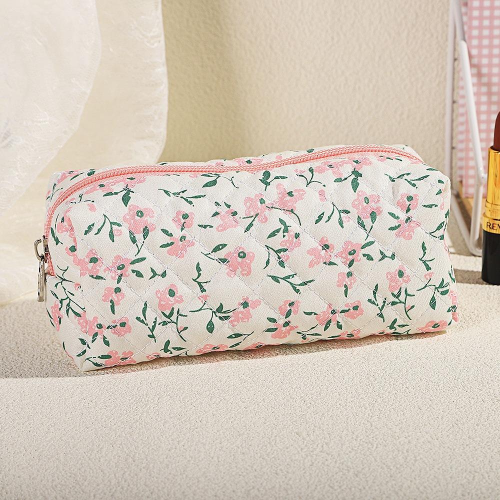 

Korean Floral Pencil Bag Aesthetic Stationery Storage Bag Puffy Quilted Pen Bag Student Supplies Style 1