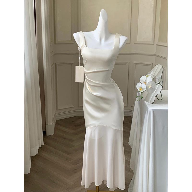 Damen Weißes Satin-Fischschwanz-Abendkleid - U-Ausschnitt Spaghettiträger Französischer Sommerstil
