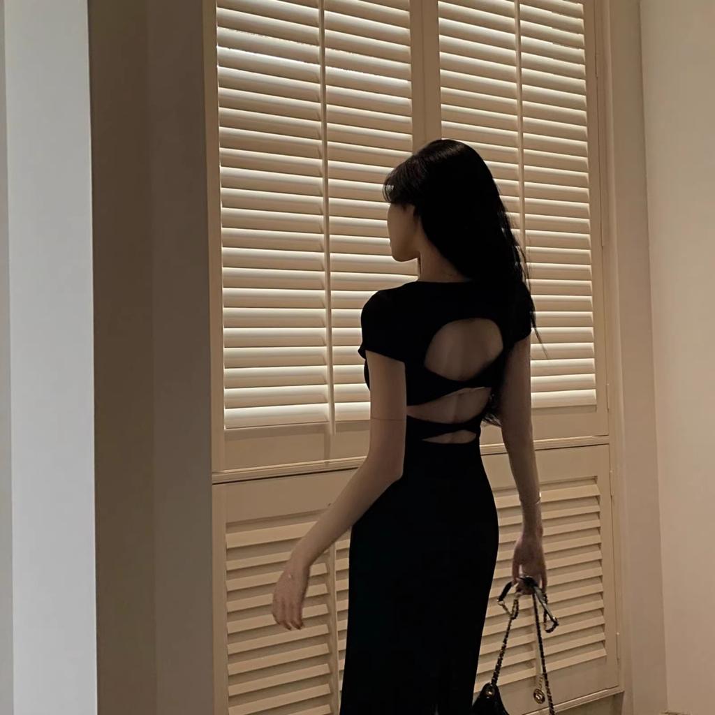 New Temperament Slim Fit and Thin Black Short-sleeved Split Backless Dress Children's Summer Long Dress Women's Clothing