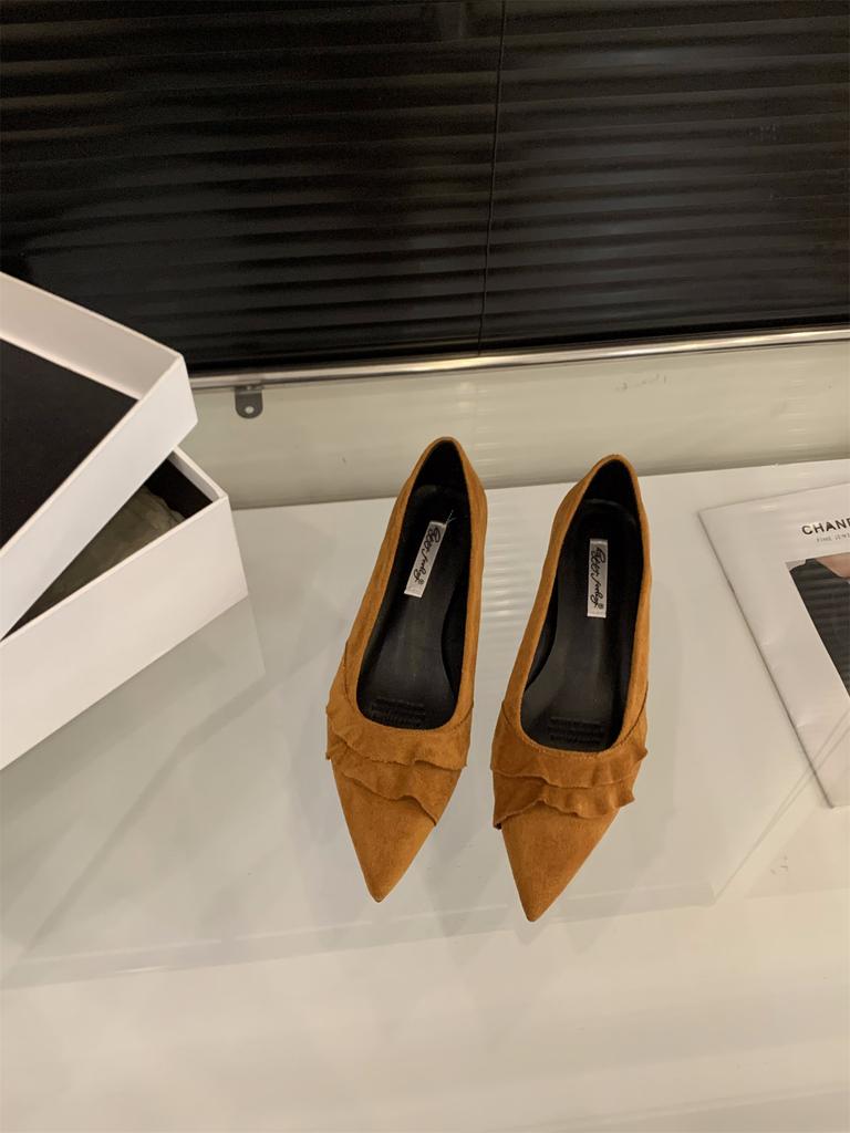 French thick heel suede pointed single shoes women's shoes 2025 new spring and autumn ruffle edge middle heel black commuter shoes