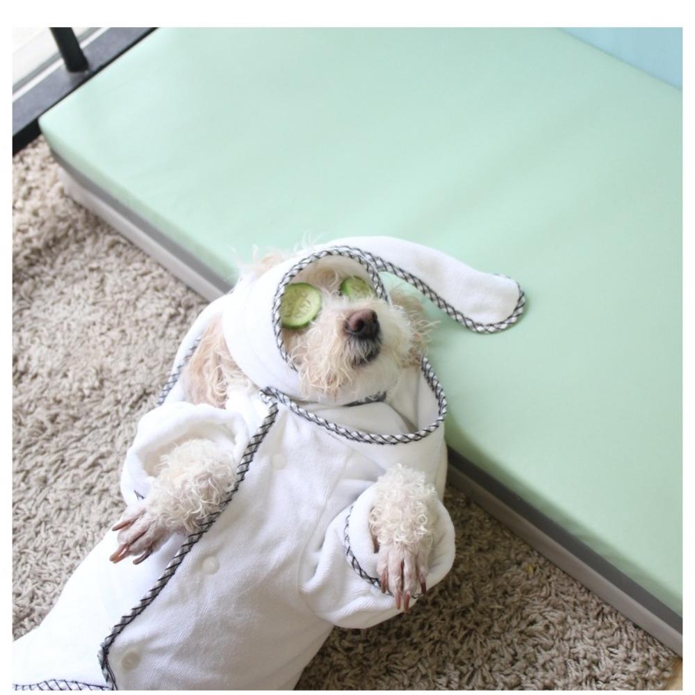 Microfiber Towel Material Dog Bathrobe Quick Dry Fast Absorbent Pet Drying Coat with Adjustable Magic Tape for All Dog Sizes