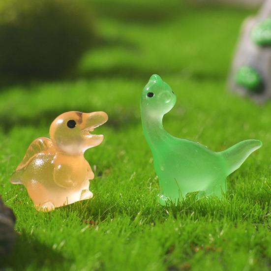50Pcs Glow-in-the-dark Mini Dinosaur Figurine Luminous Clear Dino Resin Statue Miniature Dinosaur Ornament Home Office Desktop Decoration