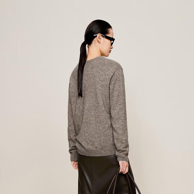 

LESS Women s 2024 Winter Merino Wool V-Neck Pullover Sweater L