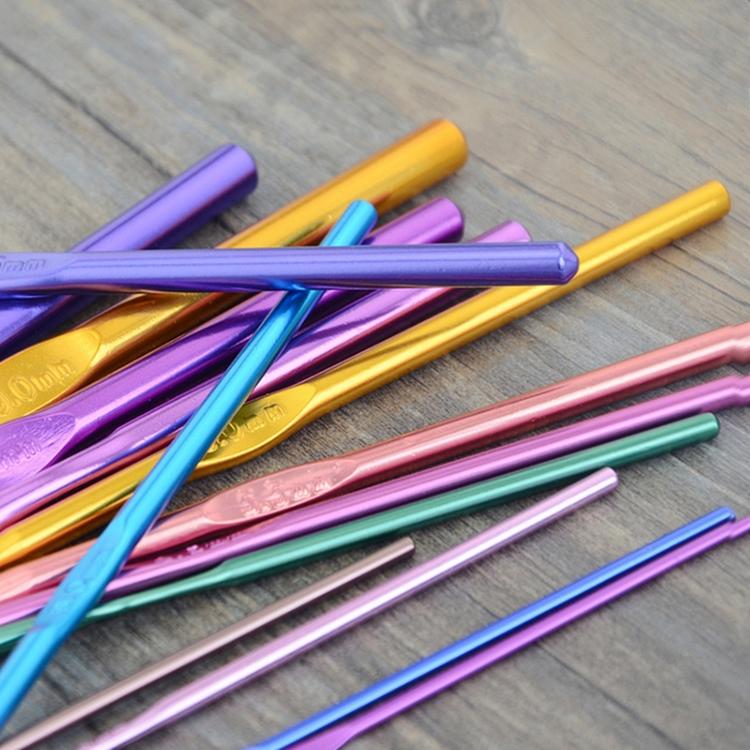 Factory Sale 12Pcs/Set 2mm-8mm Colorful Aluminum Crochet Hook Knitting Needles for Weave Craft Hand Knitting