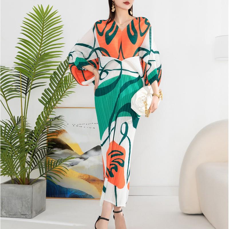 Elegant Pleated Print Batwing Sleeve Wrap Dress V-Neck Loose Fit Midi To Maxi Length Women