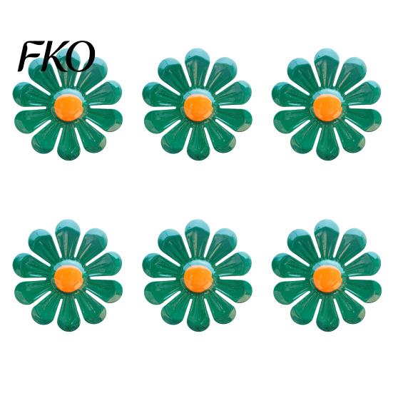 Metal Flower Wall Plaques 6Pcs Flowers Decor, Sunflower Ornament Art, Waterproof Art Hanging Decoration Garden Decor for Outside Indoor