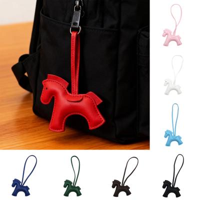 Autoanhänger Kunstleder Pferdeanhänger Klein Zierlich Schlüsselanhänger Autoinnenraum Handtasche