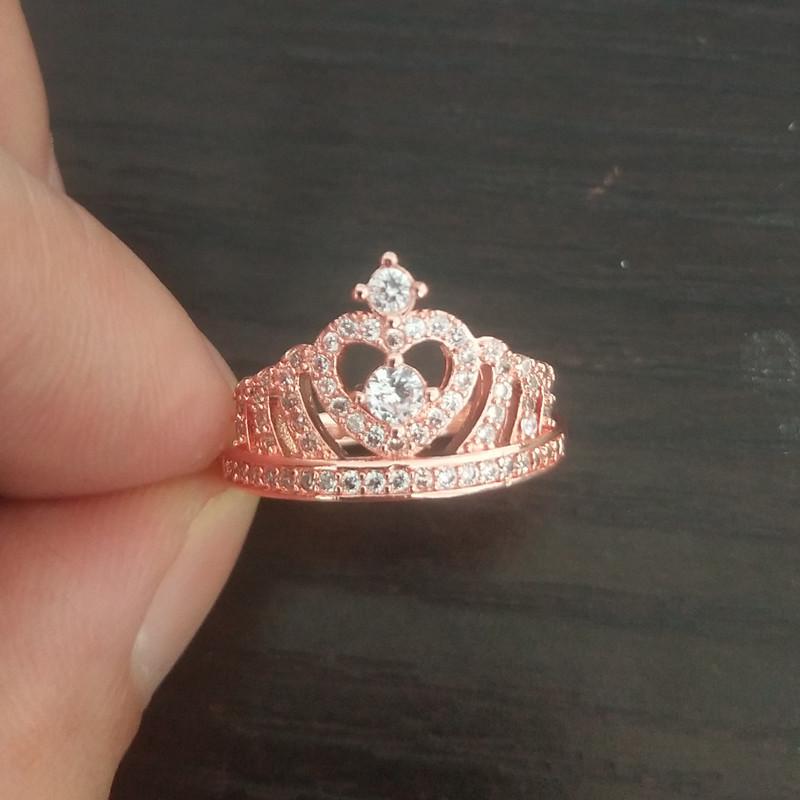 

Роскошное кольцо-корона с цирконом для женщин: Элегантные свадебные украшения с микропаве Size 9 розового золота