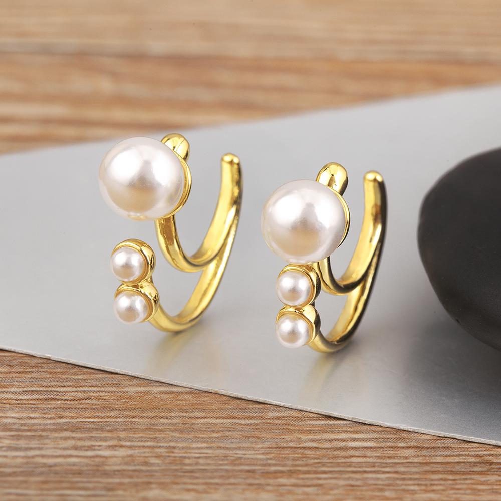 Nidin New Fashion Lucky Inlaid Pearl Bead Shiny Zircon Charm Stud Earrings 4 Styles For Women Upscale Ear Jewelry Accessories