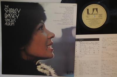 LP-skiva SHIRLEY BASSEY - Shirley Bassey Singles Album LAX5022 UNITED ARTISTS 1976 Japan Pop Begagnad